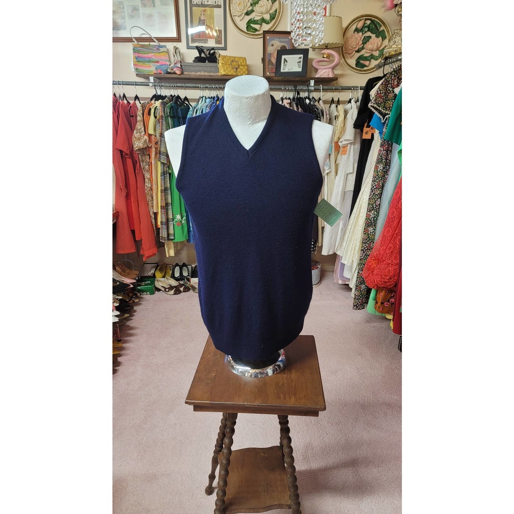 L tall vintage navy blue sweater vest